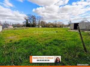 Terrain 2 720 m² Petit Auverne