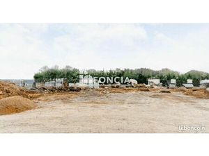 Terrain 900 m² Lexy