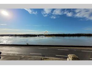 Maison à rénover avec vue sur la Loire