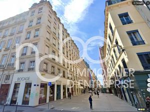 PLATEAU DE BUREAUX A RENOVER