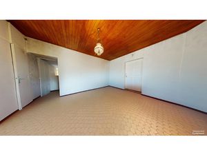 Bâtisse à rénover + terrain constructible