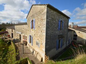 Vente maison 14 pièces 385 m² La Roquille (33220)