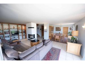 Vente maison 5 pièces 220 m² à Saint-Jorioz (74410)  1 090 000 €
