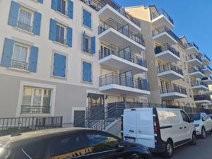 Location meublée appartement 2 pièces 41 m² à Sannois (95110)  1 090 €