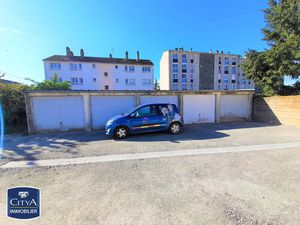 Parking à louer - Le Mans (72) - 70€
