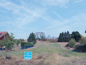 Terrain 2710 m2 LIMONS (63290)