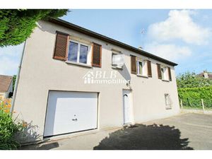 Vente maison 5 pièces 139 m² Le Perray-en-Yvelines (78610)