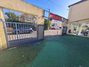 Prestigieux immeuble de rapport en vente à Versailles  Île-de-France