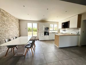Vente maison 5 pièces 107.26 m² à Brie-Comte-Robert (77170)  345 000 €