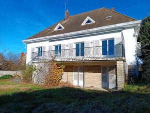 Vente maison 7 pièces 192.5 m² à Pougues-les-Eaux (58320)  199 000 €