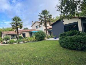 Vente maison 12 pièces 270 m² Augé (79400)