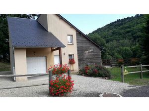 Vente maison 3 pièces 80m2 Saint-Chély-d'Aubrac 12470 - 199000 € - Surface Privée