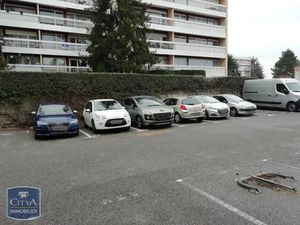 Parking à louer - Élancourt (78) - 45€