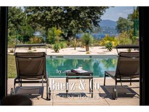 Maison de luxe de 5 pièces en vente à 83580  Gassin  Département du Var  Provence-Alpes-Cô