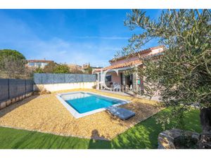 Vente maison 4 pièces 70 m² à Saint-Paul-le-Jeune (07460)  277 000 €