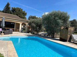 Vente villa 6 pièces 160 m² à Vedène (84270)  449 000 €