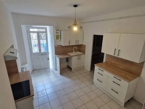 Vente immeuble 270 m² à Saint-Pons-de-Thomières (34220)  260 000 €