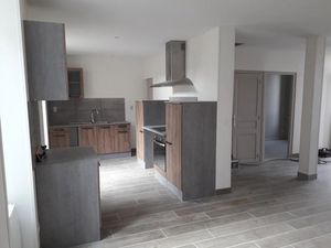 Vente maison 4 pièces 98 m² à Treignat (03380)  65 500 €