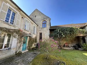Vente maison 6 pièces 225.31 m² à Bruyères-et-Montbérault (02860)  235 000 €