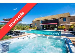 Demeure à vendre 8 pièces 250 m² - Chassey-le-Camp (71) - 1 475 000€