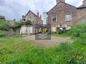 Vente immeuble 160 m² Rennes (35700)