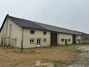 Vente ferme 7 pièces 165 m² à Etain (55400)  269 000 €