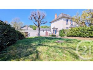 Vente maison 5 pièces 122 m² à La Ferté-Saint-Cyr (41220)  257 000 €