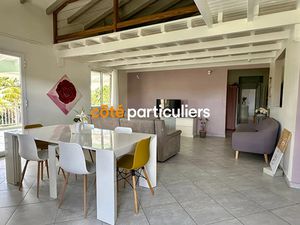 Vente maison 5 pièces 141 m² à Sainte Anne (97180)  410 000 €