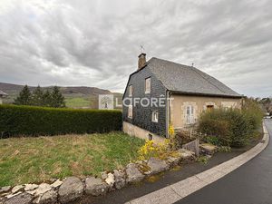 Maison T5 Cheylade à vendre