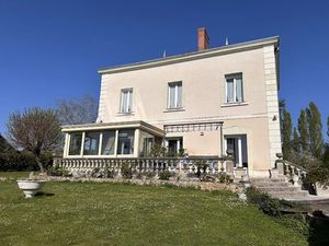 Vente maison 6 pièces 193 m² à Sennevières (37600)  300 000 €