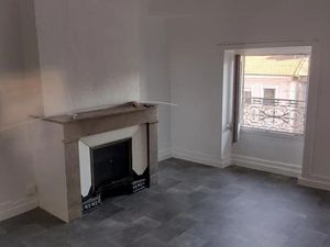 Location appartement 3 pièces 50 m² à Rive-de-Gier (42800)  620 €