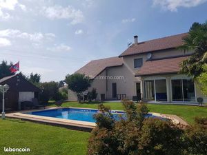 Villa 6 pièces 179 m²