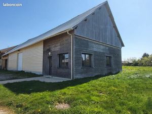 Local industriel 218 m²