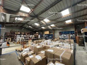 LOCAL D'ACTIVITES A VENDRE OU A LOUER