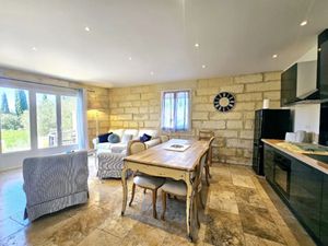 Vente appartement 2 pièces 54 m² à Aramon (30390)  195 000 €