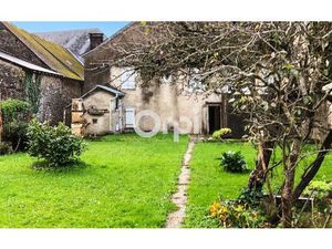 Maison Castet m² T-5 à vendre  213 500 €