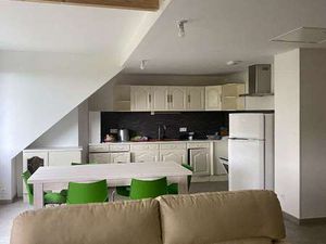 Location Appartement 4 pièces à Héric (44810) : à louer 4 pièces / 79m² Héric