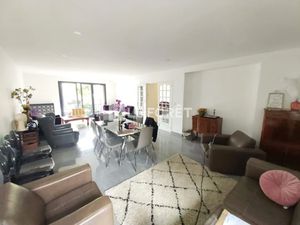 Vente appartement 10 pièces 171 m² à Le Raincy (93340)  524 000 €