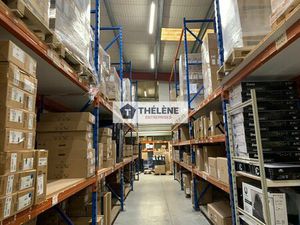 Location local commercial 211m2 Montpellier (34070) - 1700 € - Surface Privée