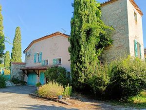 Maison T6 près de SAINT MICHEL à vendre
