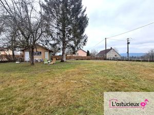 Vente terrain 975 m² à Saint-Germain (70200)  58 000 €