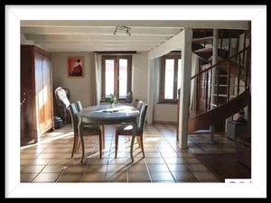 Vente maison 4 pièces 148 m² Sainte-Menehould (51800)
