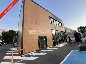 Location commerce 144 m² à La Ciotat (13600)