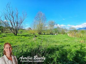 Vente terrain 1500 m² Entre-deux-Guiers (38380)