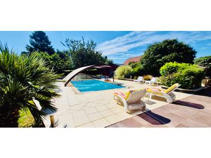 Saint Maclou La Brière - Propriété paysagée avec piscine et seconde maison