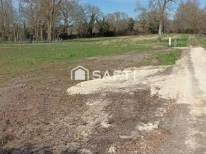 Vente terrain 1224 m² à Coutras (33230)  40 000 €