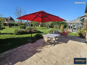 Propriété 6 pièces 151 m²