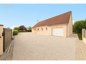 Propriété 7 pièces 152 m²