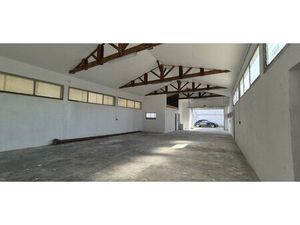 Location Local Professionnel 250m² BOUCAU 64340