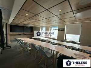 Location Local Professionnel 972m² ST JEAN DE VEDAS 34430